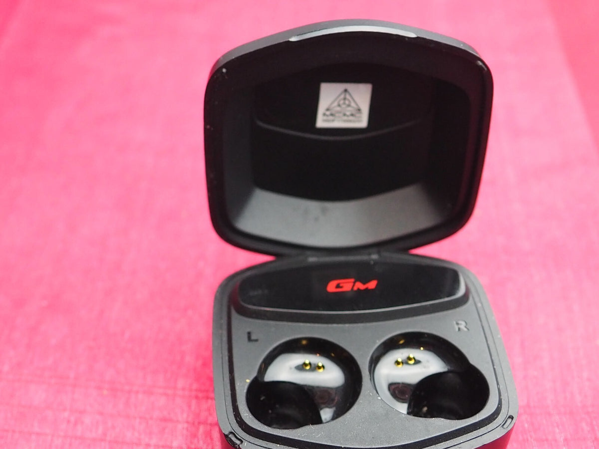 Edifier Hecate Gm4 Mini 1 Earbuds Case  Only & Working