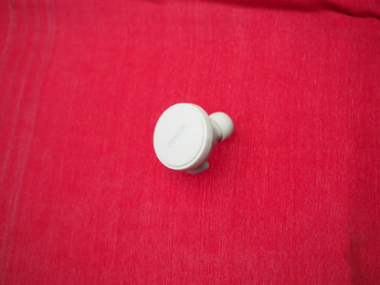 Denon Perl Pro 871  Right Bluetooth Earbud Only & Working