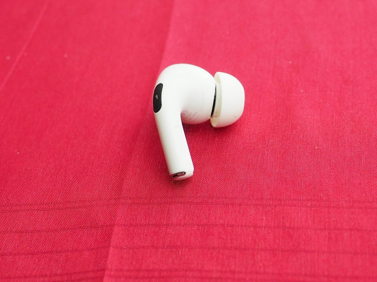 Apple Airpod Pro (A2083) Right Bud Only & Working