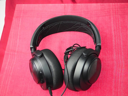 SteelSeries Arctis Nova Pro for Xbox Bluetooth Headphones ONLY PS5