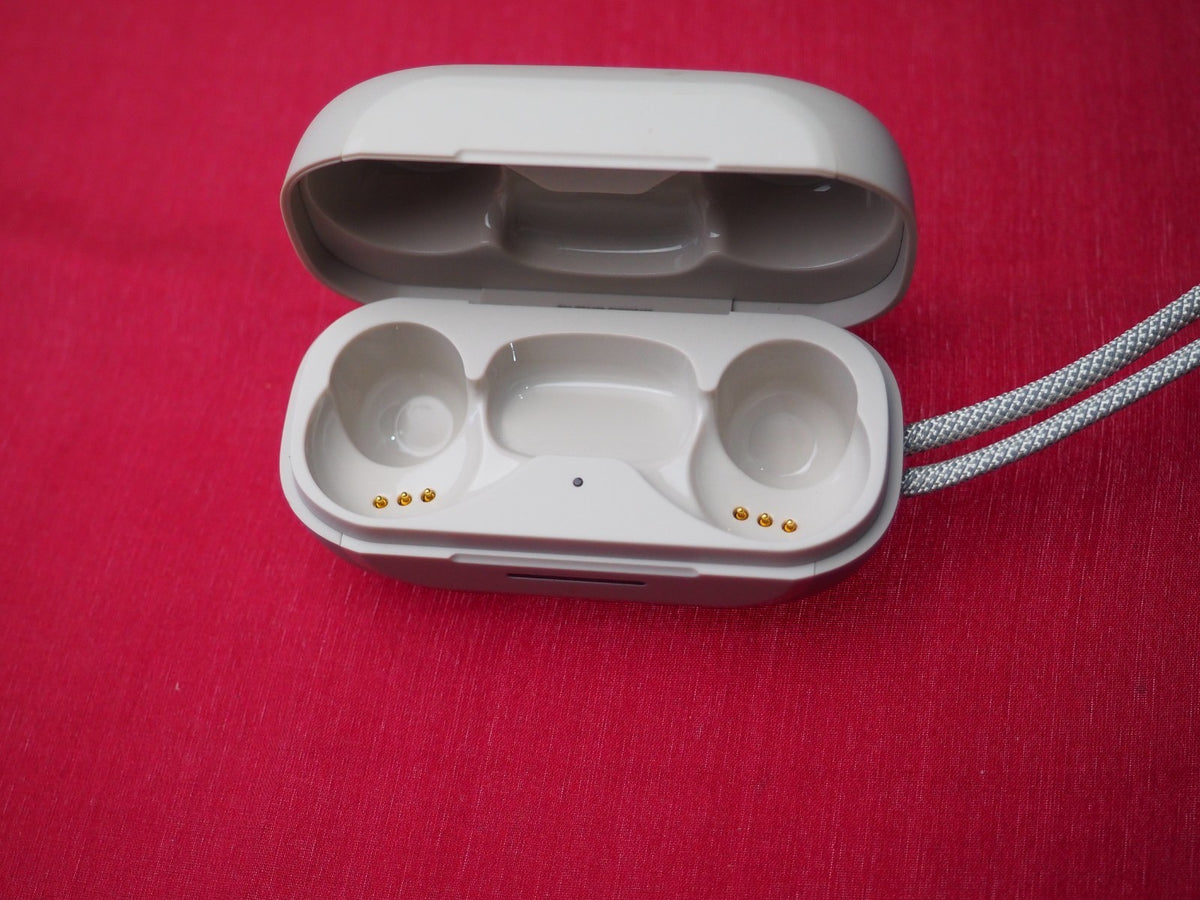 JBL Reflect Mini Case Only & Working