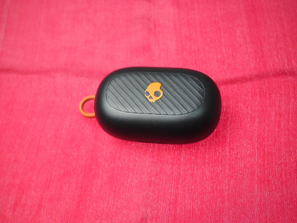 Genuine Skullcandy Push Play Active Charging Case Only & Working