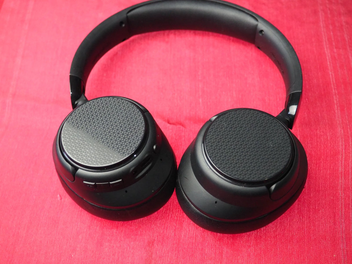 Amazon Basics Bluetooth Headphones