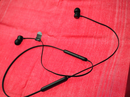 Beats Flex Bluetooth Earbuds Only & Working