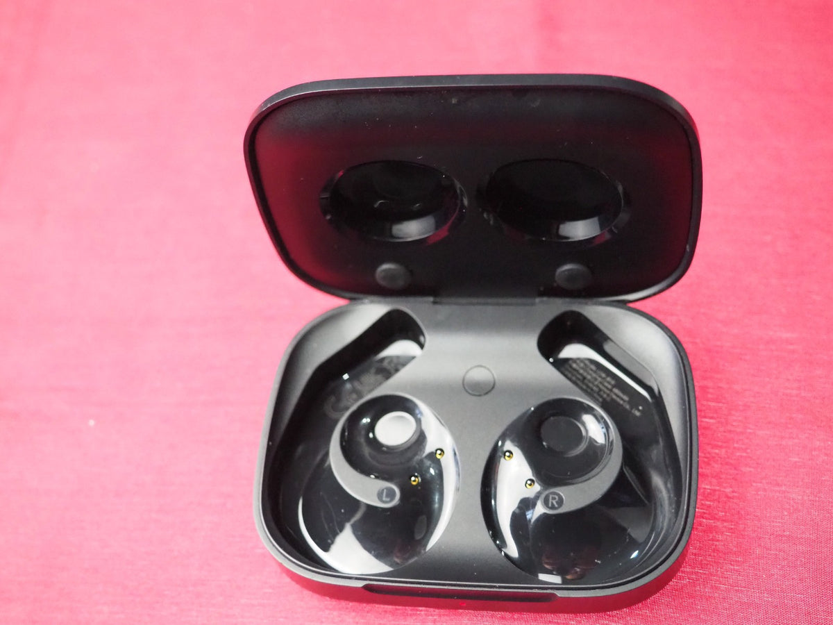 Honor Earbuds Open Case only & Working
