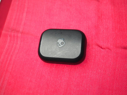 Skullcandy Grind S2GTW  Case Only & Working