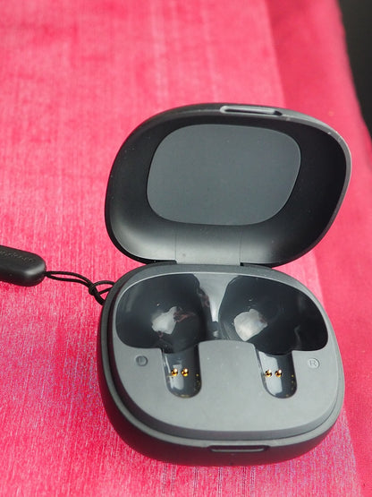 Soundcore P20i Case Only & Working