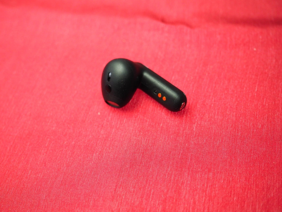 JBL Live Flex Right Earbud Only & Working