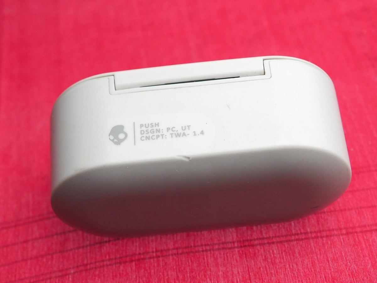 Skullcandy Push Case  Only & Working