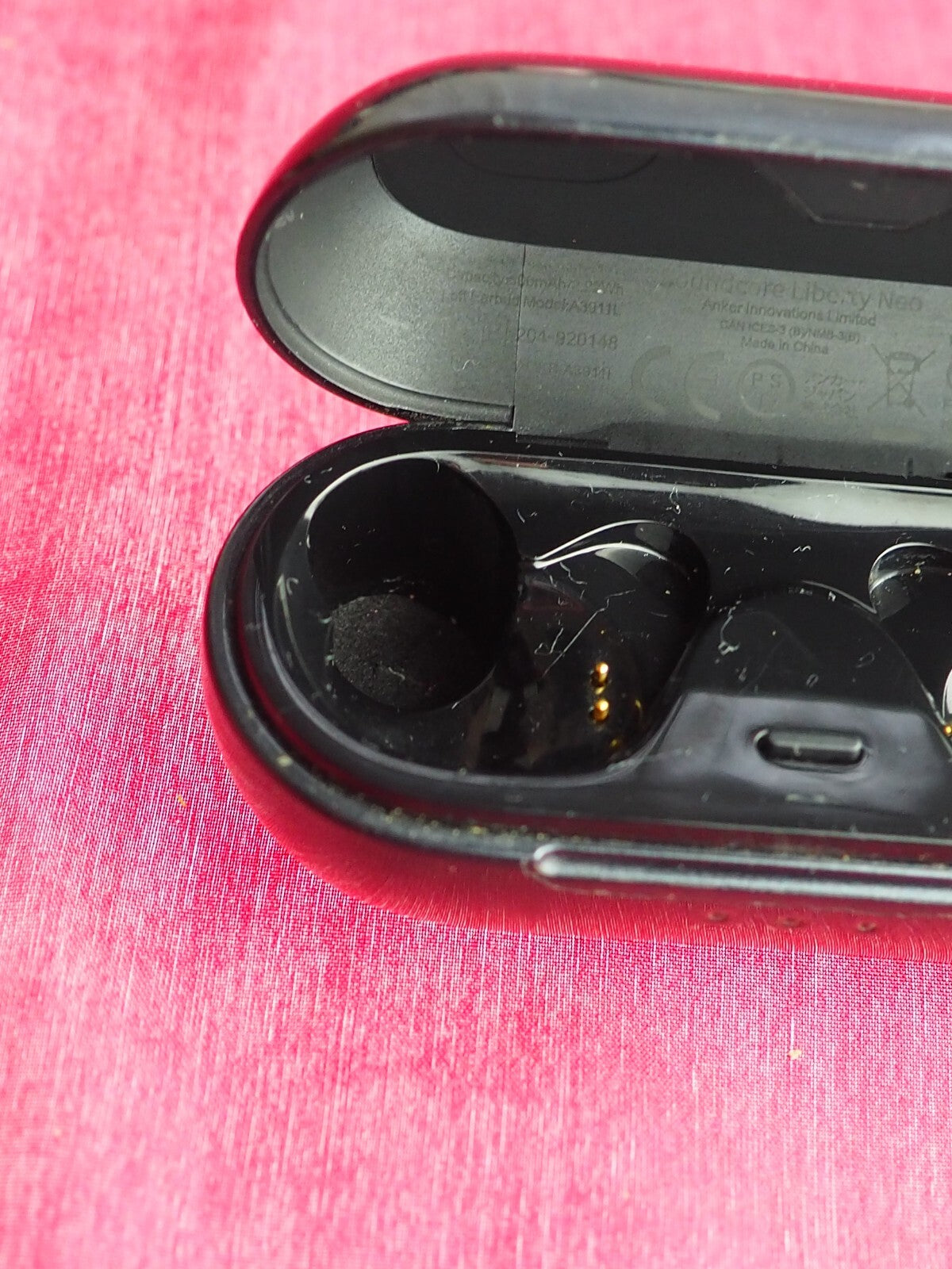 Soundcore Liberty Neo Case  Only & Working