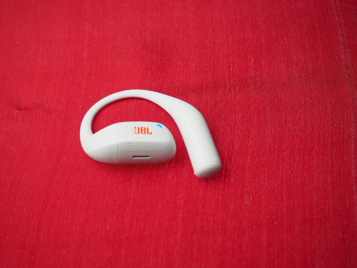 JBL Endurance Zone Left Earbud Only & Working