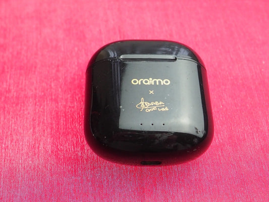 Oraimo 0eb-e94d Earbuds Case Only & Working