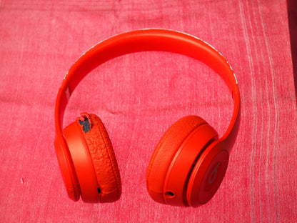 Beats Solo 3 Bluetooth Headphones & Working