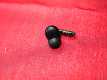 Nothing Ear 2 Right Earbud Only & Working
