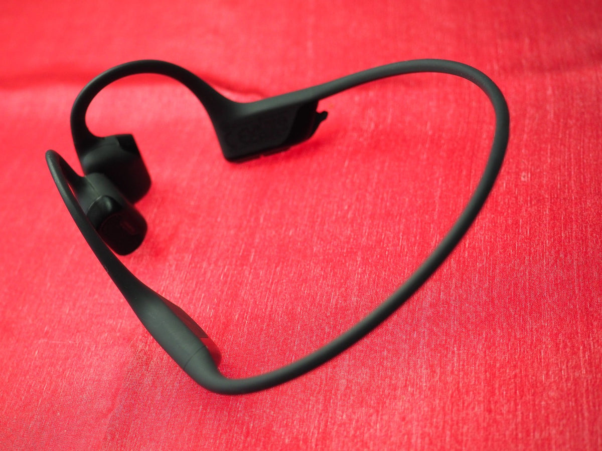 Shokz Openrun Pro 2 Earbuds Only & one side not Working