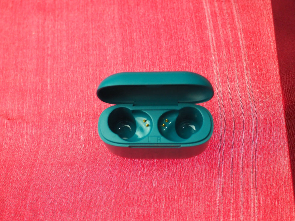 Jlab Go Air Pop USB-C Case Only & Working