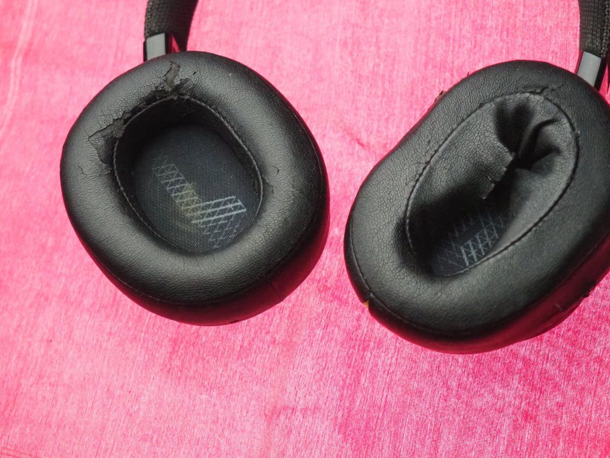 JBL Live 500 Bluetooth Headphones Not Working