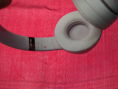 Beats Solo 4 Lilac Bluetooth Headphones & Working