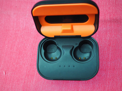 Skullcandy Grind Fuel Case Only & Working