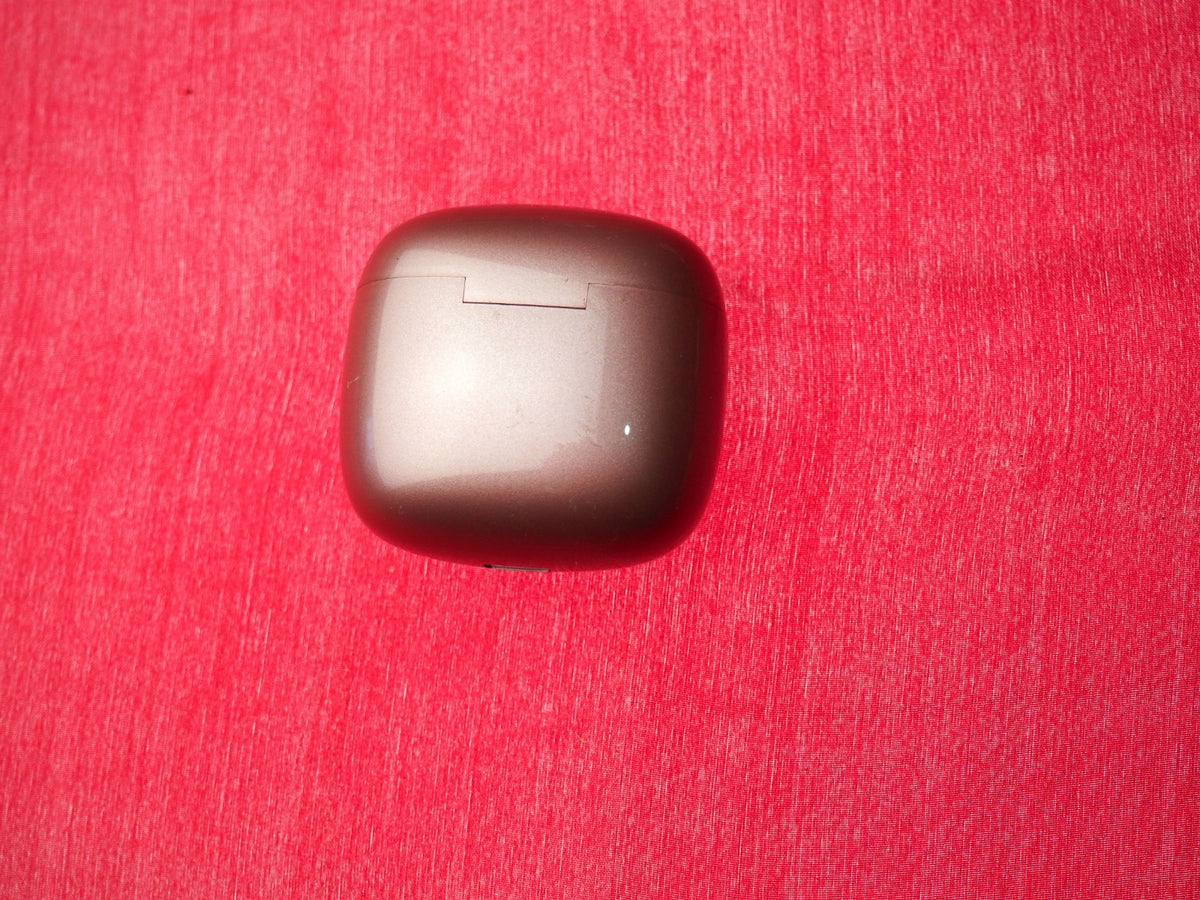 J55 Bluetooth Earbud Case Only & Working