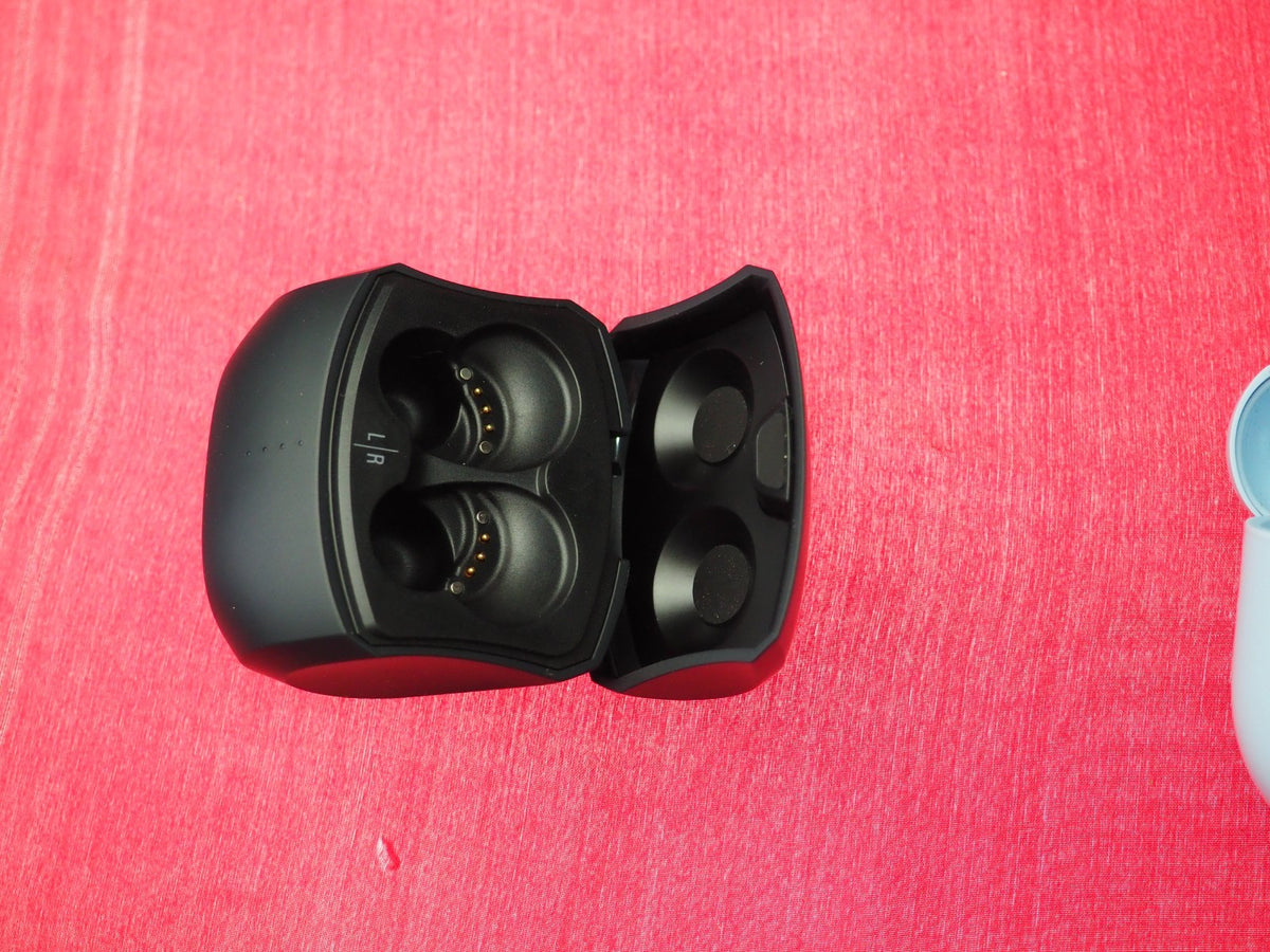 Audio Technica ATH-CK550TW Case Only & Working