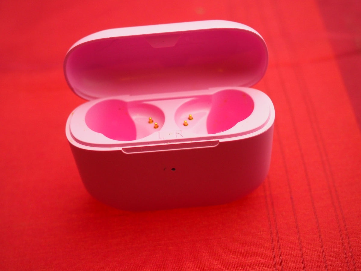 Jlab Go Air Pop Case Only & Working