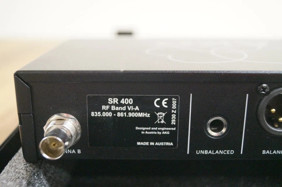 AKG Microphone HT 400/D with Receiver SR 400