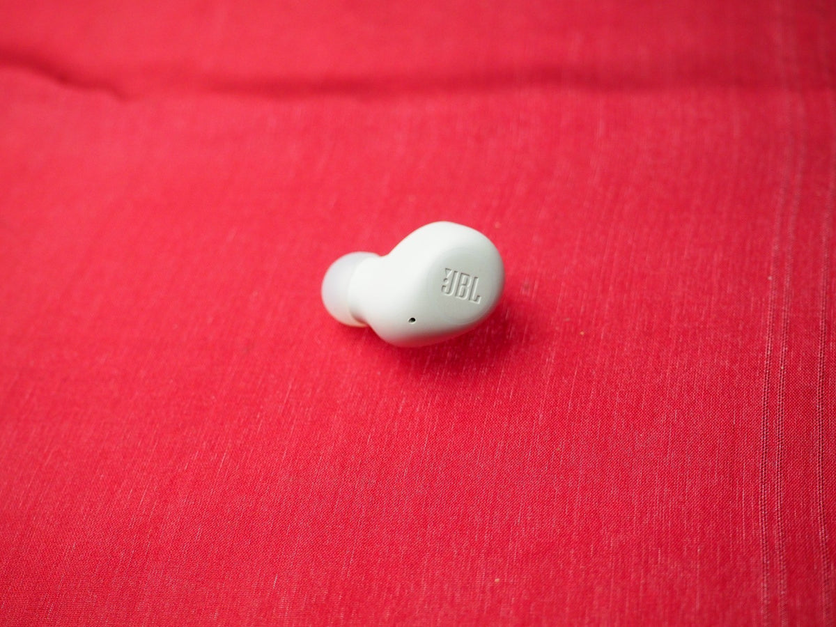 JBL Wave Buds Left Earbud Only & Working