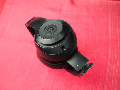 Beats Sudio 3 (old model) Bluetooth Headphones Damaged