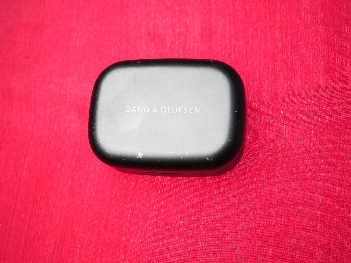 Bang & Olufsen Beoplay EX Charging Case Only & Working