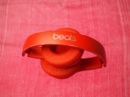 Beats Solo 3 Bluetooth Headphones & Working