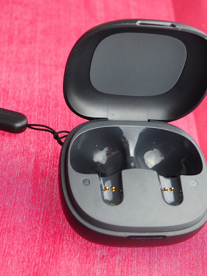 Soundcore P20i Case Only & Working