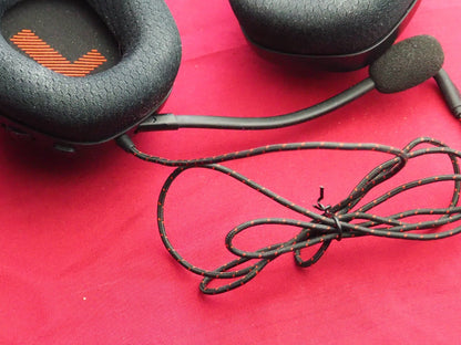 JBL Qauntum 100 Wired Headphones