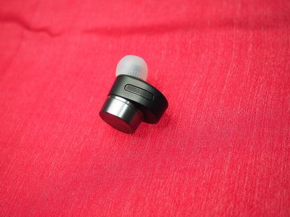 Bowers & Wilkins Pi7 Left  Bluetooth Earbud Only & Working