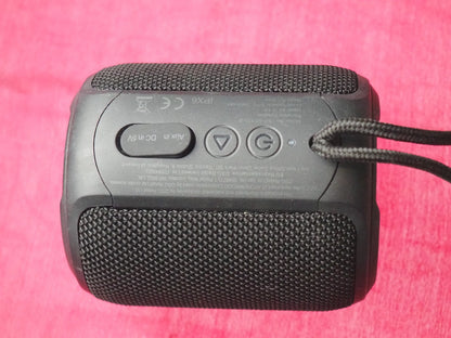 JVC SPAD-105 Portable Bluetooth Speaker & NOT Working