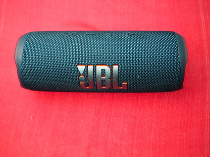 JBL Flip 6 Bluetooth Wireless Speaker & Working