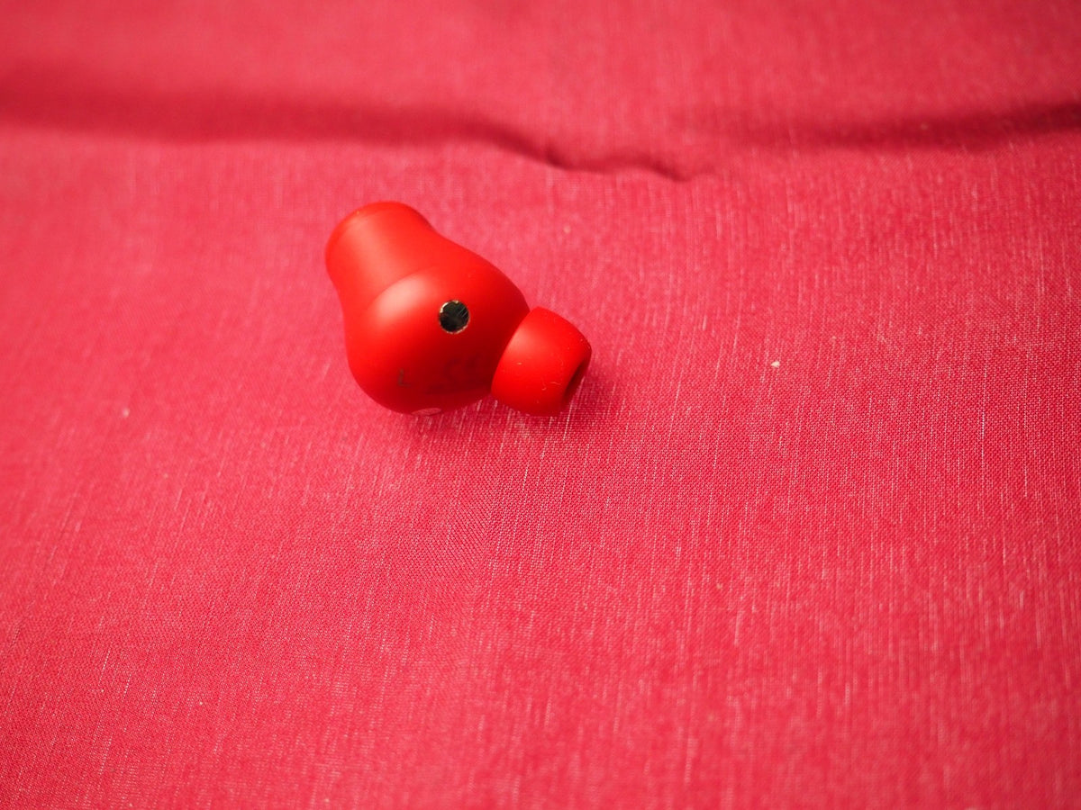 Genuine Beats Solo Left Bluetooth Earbud Only & Working