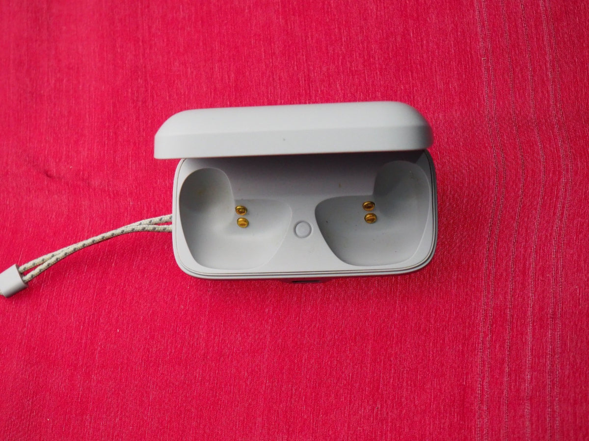Jaybird Vista 2 Case Only & Working