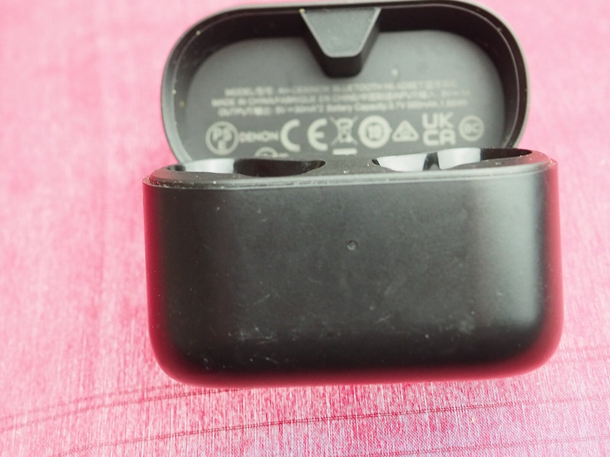 Denon AH C830NCW Earbuds Case  Only & Working