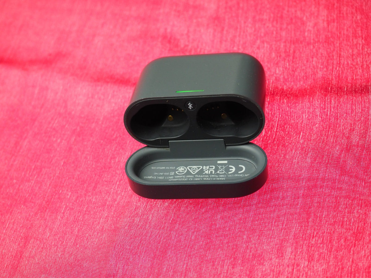 Bowers & Wilkins PI5 S2 Case Only & Working