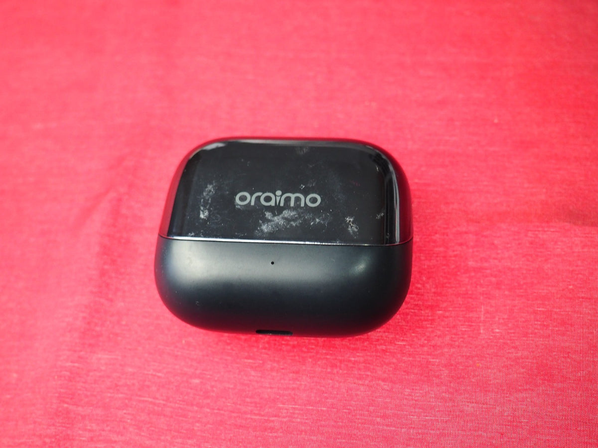 Oraimo Spacebuds Neo+ Case only & Working