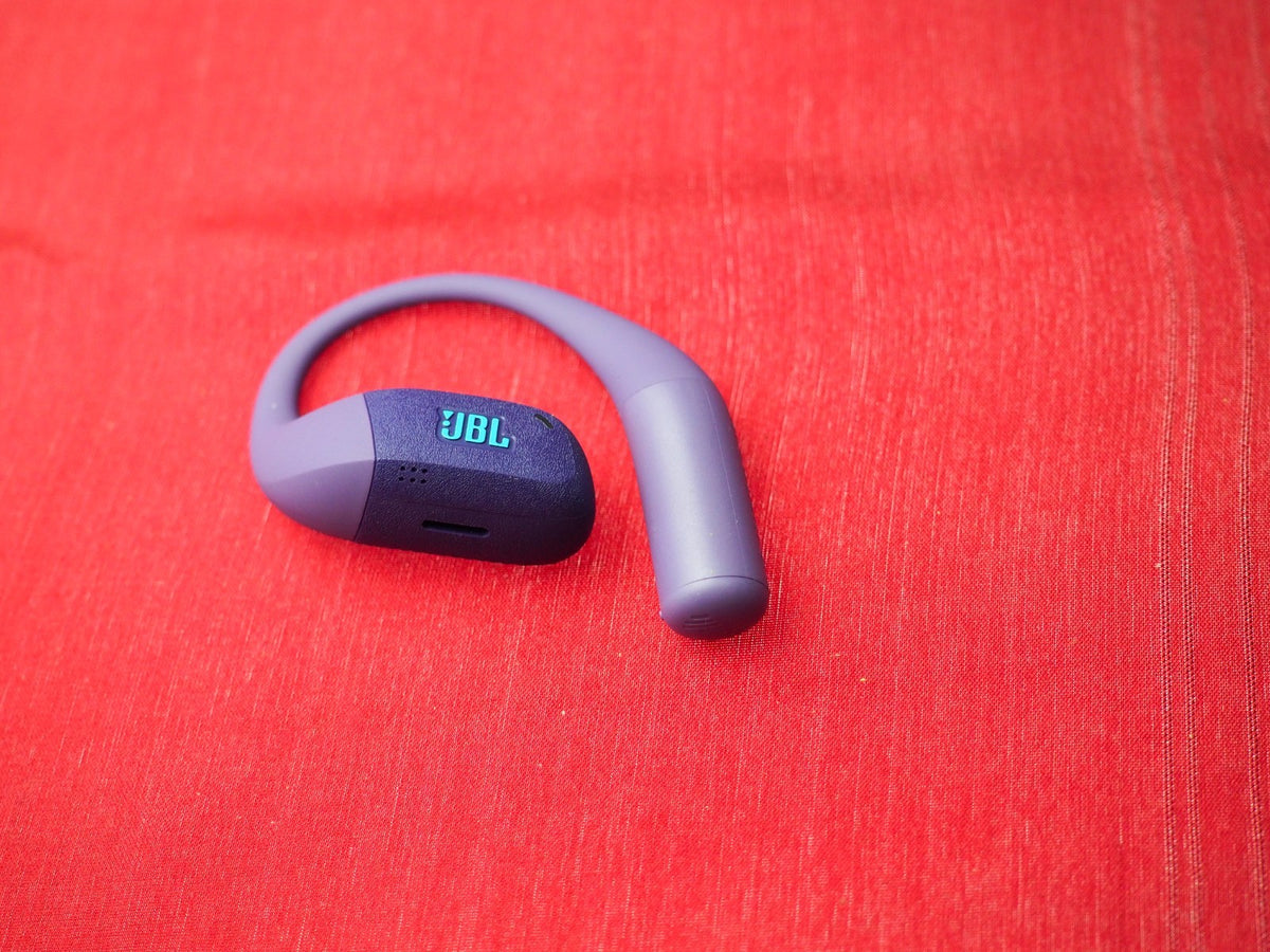 JBL Endurance Zone Left Earbud Only & Working