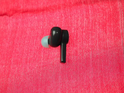 Bang & Olufsen Beoplay EX  Right Bluetooth Earbud Only & Working