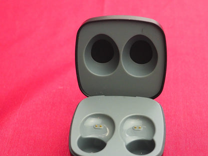 Motorola Verve Buds 100 Case Only & Working