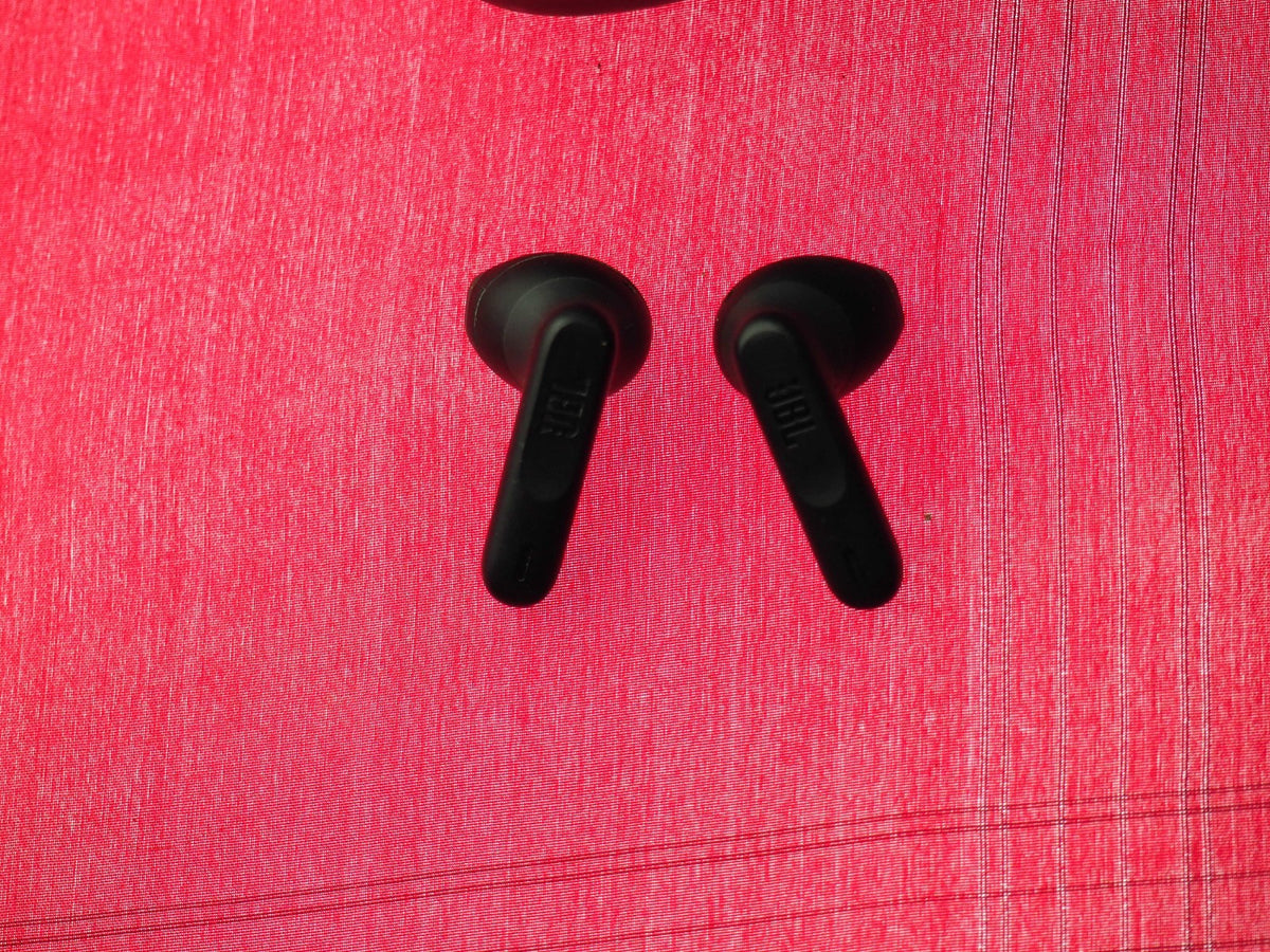 JBL Wave Flex/ Wave 300 Bluetooth Earbuds
