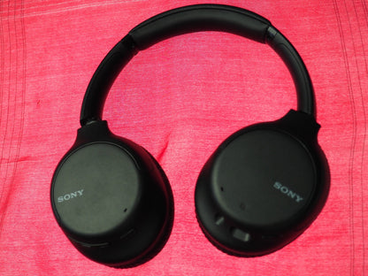 Sony CH-710 Bluetooth Headphones & Working But Snapped