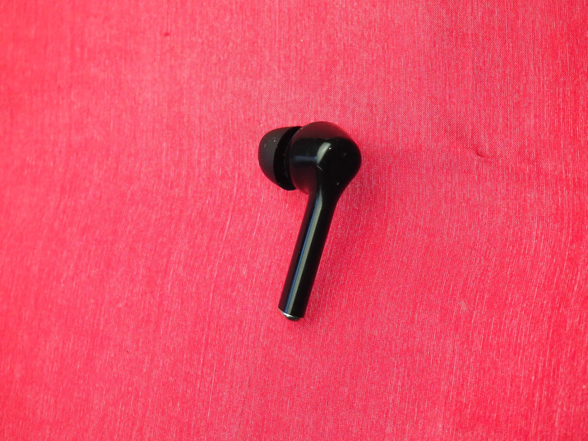 Huawei Freebuds Left Bluetooth Earbud Only & Working
