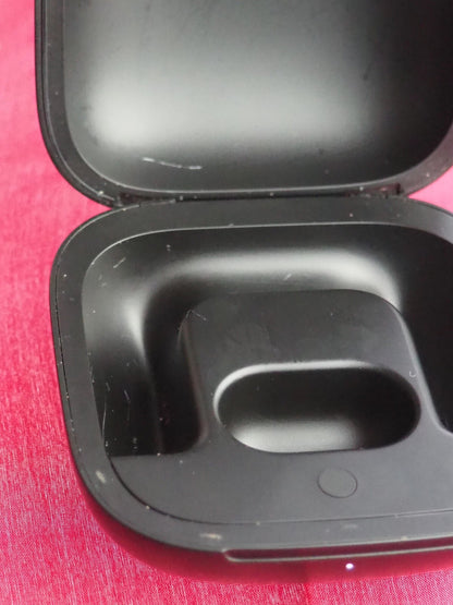 Genuine Powerbeats Pro A2078 Case Only & Working
