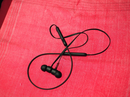 Beats Flex Bluetooth Earbuds Only & Working
