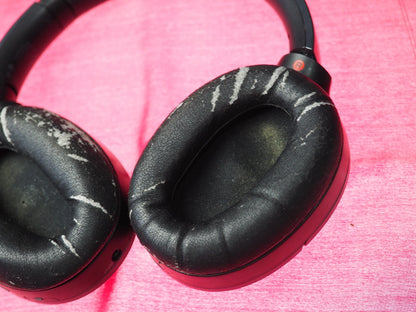 Sony WH-1000XM2 Bluetooth Headphones Working